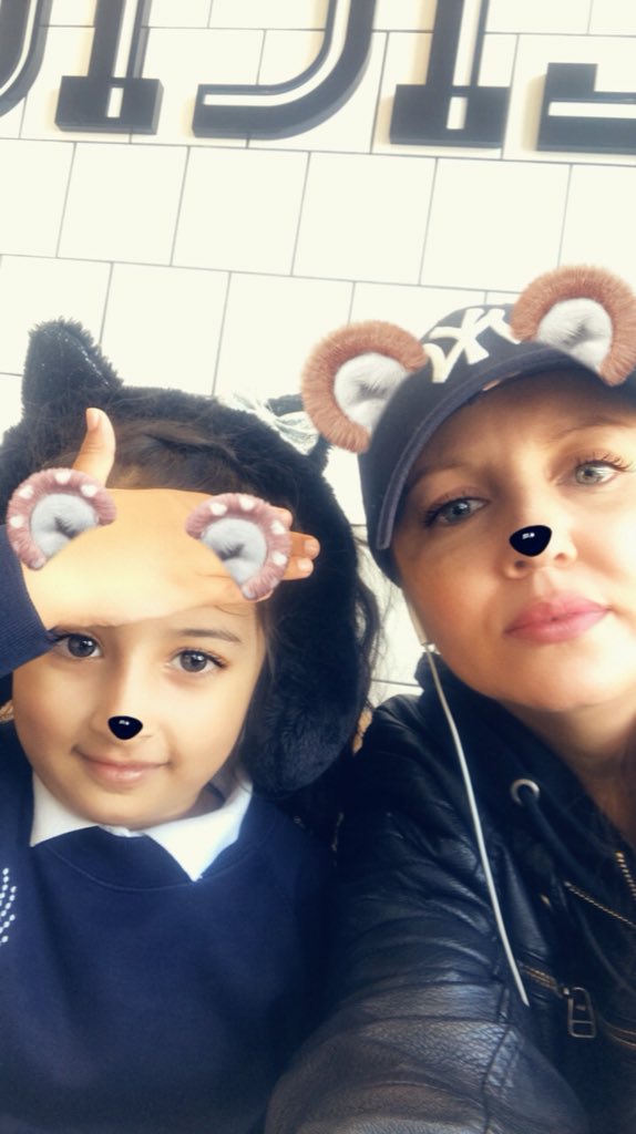 QUEENTLC1105's tweet photo. ♥️"If you want your children to turn out well, spend twice as much time with them, and half as much money."❤️ -- Abigail Van Buren
.
.
.
#childrenareblessings 
#spendtimewithchildren 
#abigailvanburen
#twitter https://t.co/FykINhAPoP