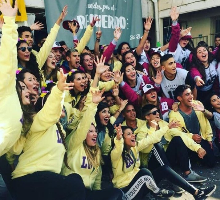 OggeroLourdesss's tweet photo. QUE LO SUPERE TU VIEEEEEEEEEJAAAA 🔞😍❤🎉🎊👏 
#NPV #LUNV https://t.co/BQiUwkqudx