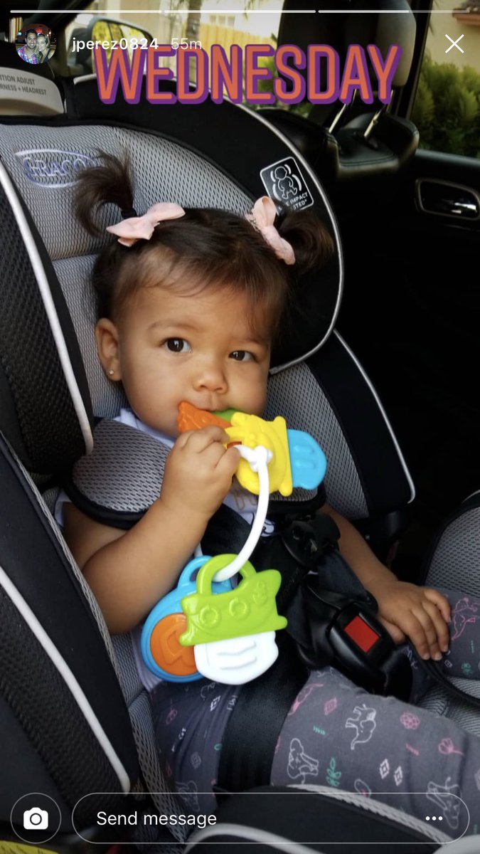 Avpyuhdig's tweet photo. Happy Wednesday from my little sunflower ❤️🌻 https://t.co/mXaQKffmnA