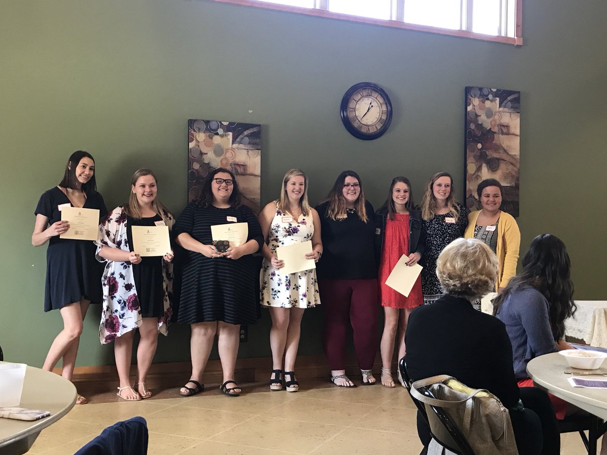 Senior Z Club ladies getting recognized at their senior luncheon. #PrairieProud @CPHSGophers @GopherLibrarian