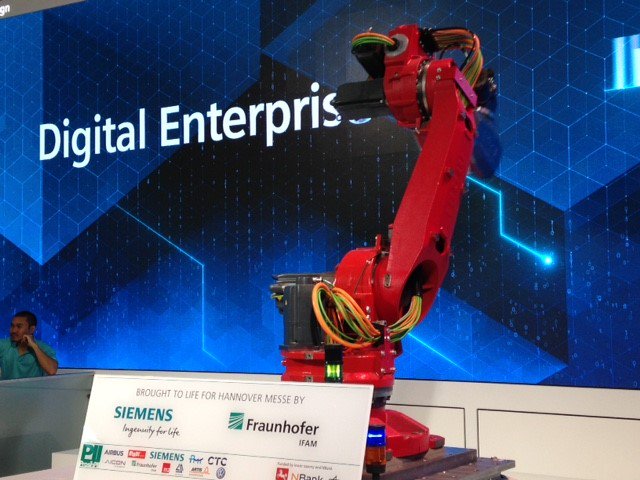 MaggieSlowik's tweet photo. Themes trending at Hannover Messe 2018:
1) #EdgeComputing
2) #DigitalTwin
3) #GenerativeEngineering
#HM18 #IDC #idcmanufacturing #IDCInsightsEMEA https://t.co/dGrdVYcT1h