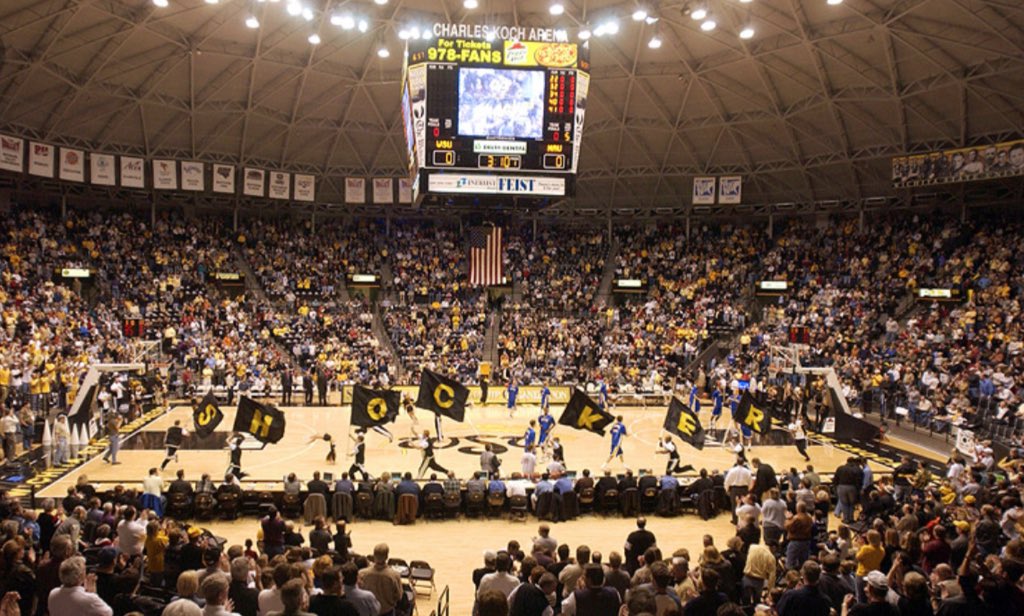 Onlyashlei's tweet photo. EXTREMELY BLESSED to receive my first offer from Wichita State University I just want to thank god for this opportunity 💯🏀 #goshockers https://t.co/U8wZOmPuKH