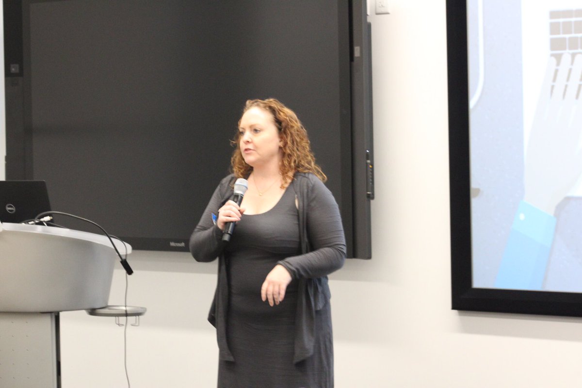 CSharmaHalogen's tweet photo. It’s a small world out there!  Jim Everidge of Rapid LD talks Microapps.  And Erin McRue of Open Sesame talks Micro Learning. Great great information!!!  Saba partners are awesome!  @sabasoftware https://t.co/0IN65fLVjn