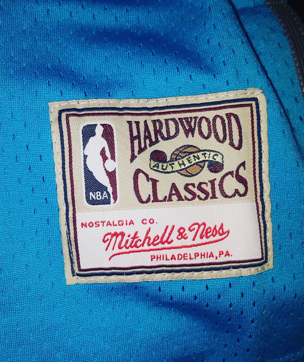 🚨New Release🚨
Throwback Allstar Jerseys Dropped 🔥 #nbaclassics  #NBA 
Replicajerseyshop.com