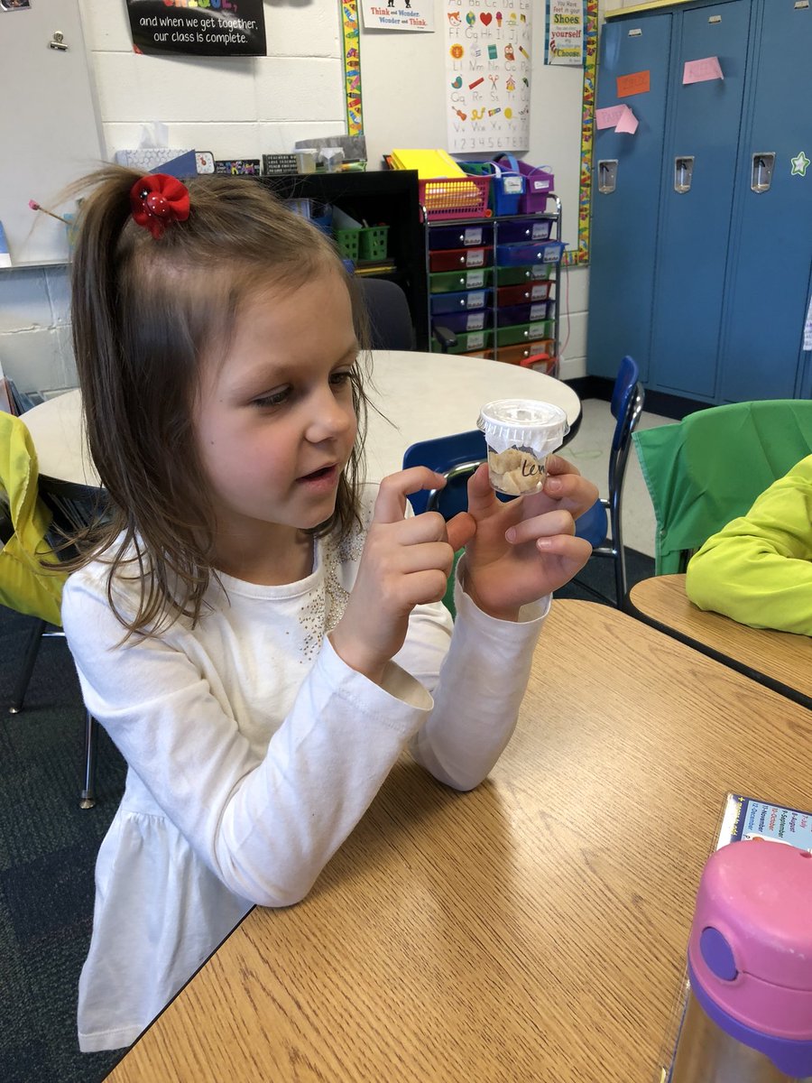 Ms. Grosshuesch tweet media