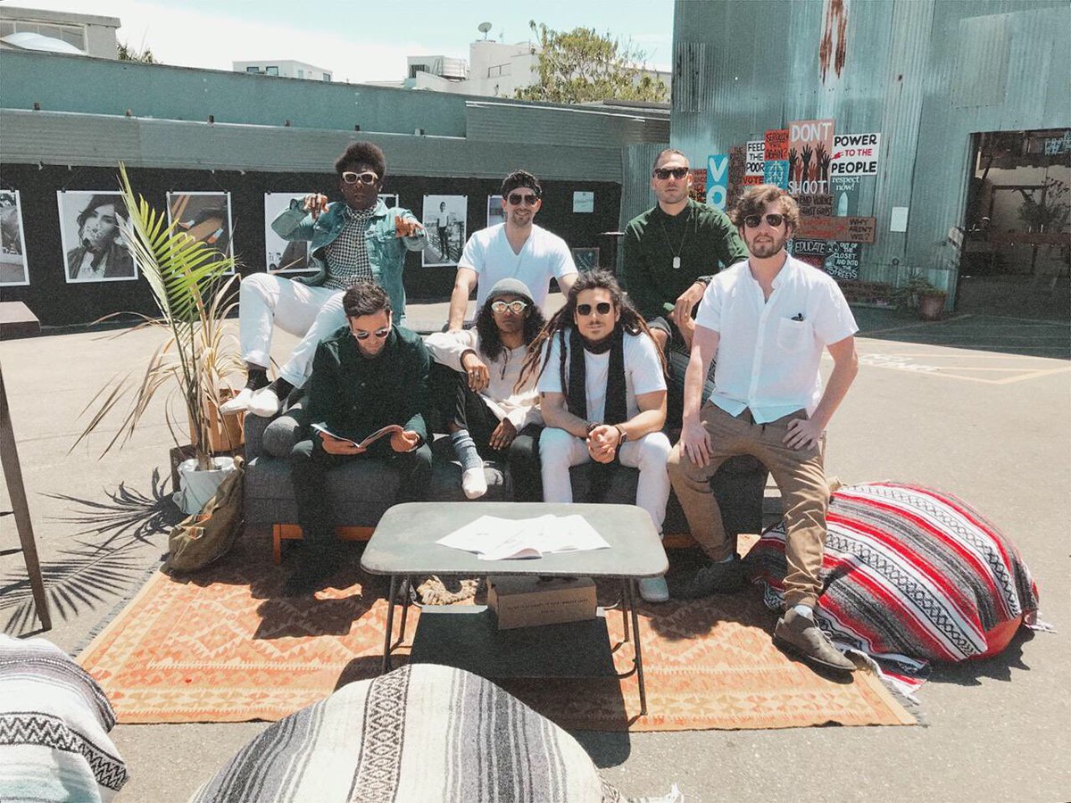 marsdaniels_'s tweet photo. s/o @TOMS for having us headline the 2018 “art, music &amp; purpose” event this weekend. Had a great time performing, thanks to everyone who came out and everyone supporting the #oneforone movement! #fashionforacause #toms #venicecollection https://t.co/Phg0lOP9Nf
