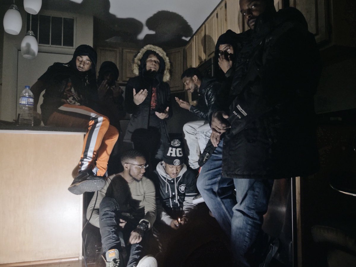 PaytfupK's tweet photo. Gang Means Gang https://t.co/EToI8PNqZj