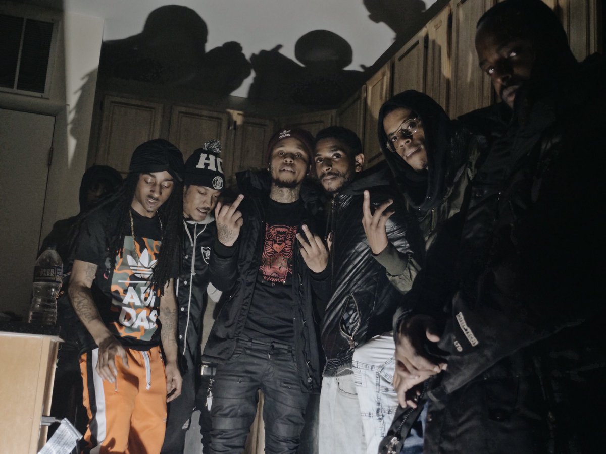 PaytfupK's tweet photo. Gang Means Gang https://t.co/EToI8PNqZj