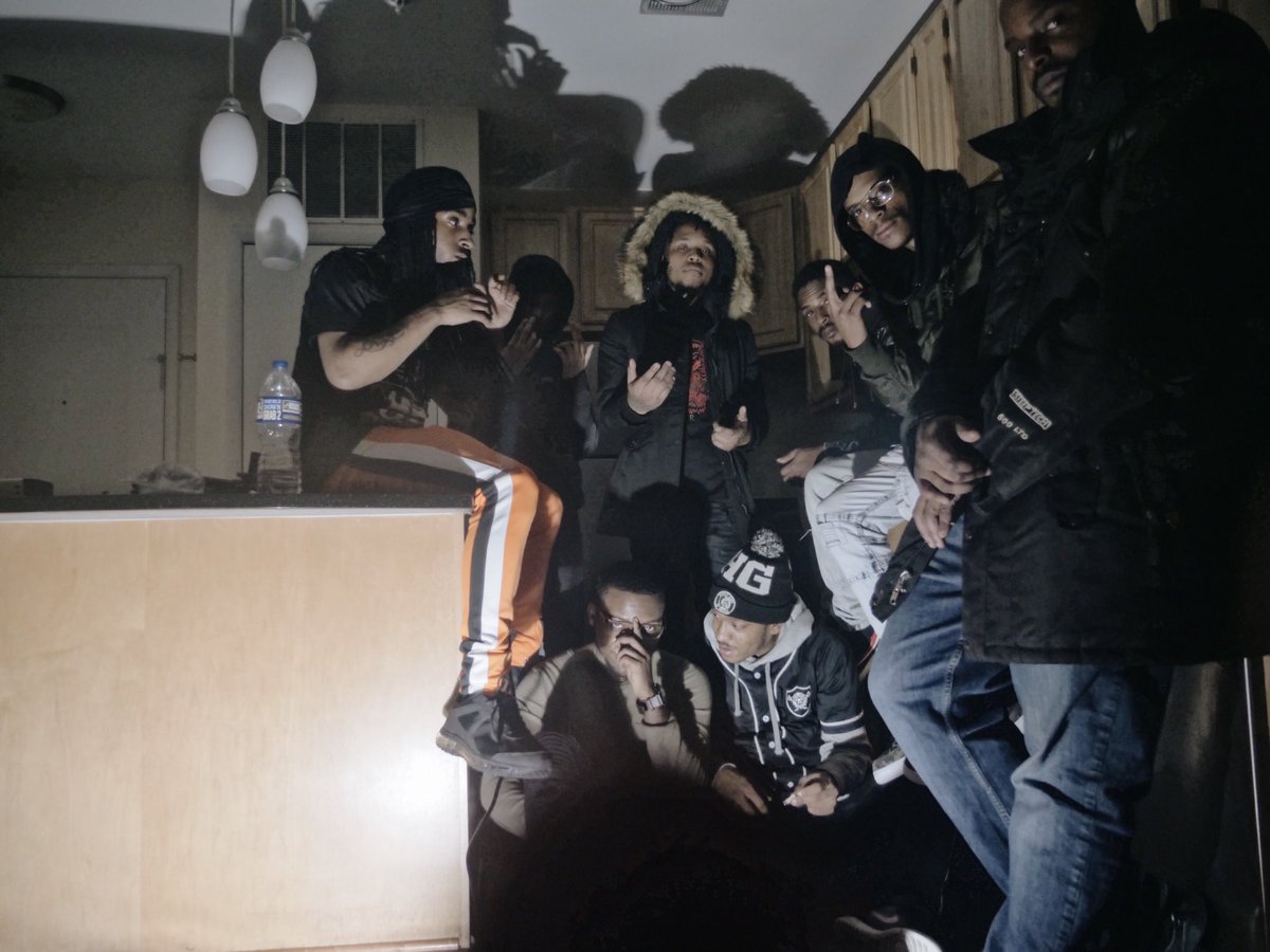 PaytfupK's tweet photo. Gang Means Gang https://t.co/EToI8PNqZj