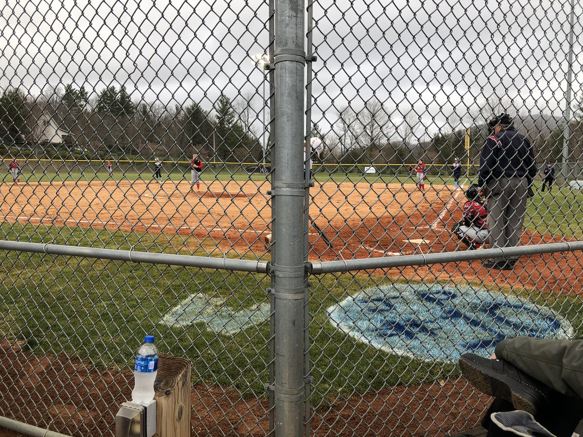 AmandaHuffWHS's tweet photo. Mia Len enjoying some @WataugaSoftball #CoachApril’sBiggestFan https://t.co/lGPxg9DrAZ