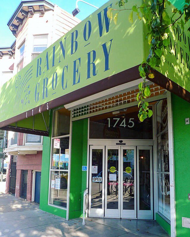 LeafCuisine's tweet photo. Great news, San Fran! 🙌🏽 Our Garlicky Herb spread is now available at @Rainbow_Grocery! 🎉 Happy shopping! 🌈💚 #LeafCuisine #SFvegans #SFvegan #vegan https://t.co/niuM7HoPkx