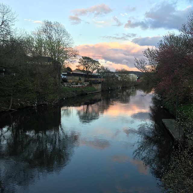 Late sessions aren’t always so bad #nofilter #yorkshire #p9 #canoepolo ift.tt/2HS8AyK