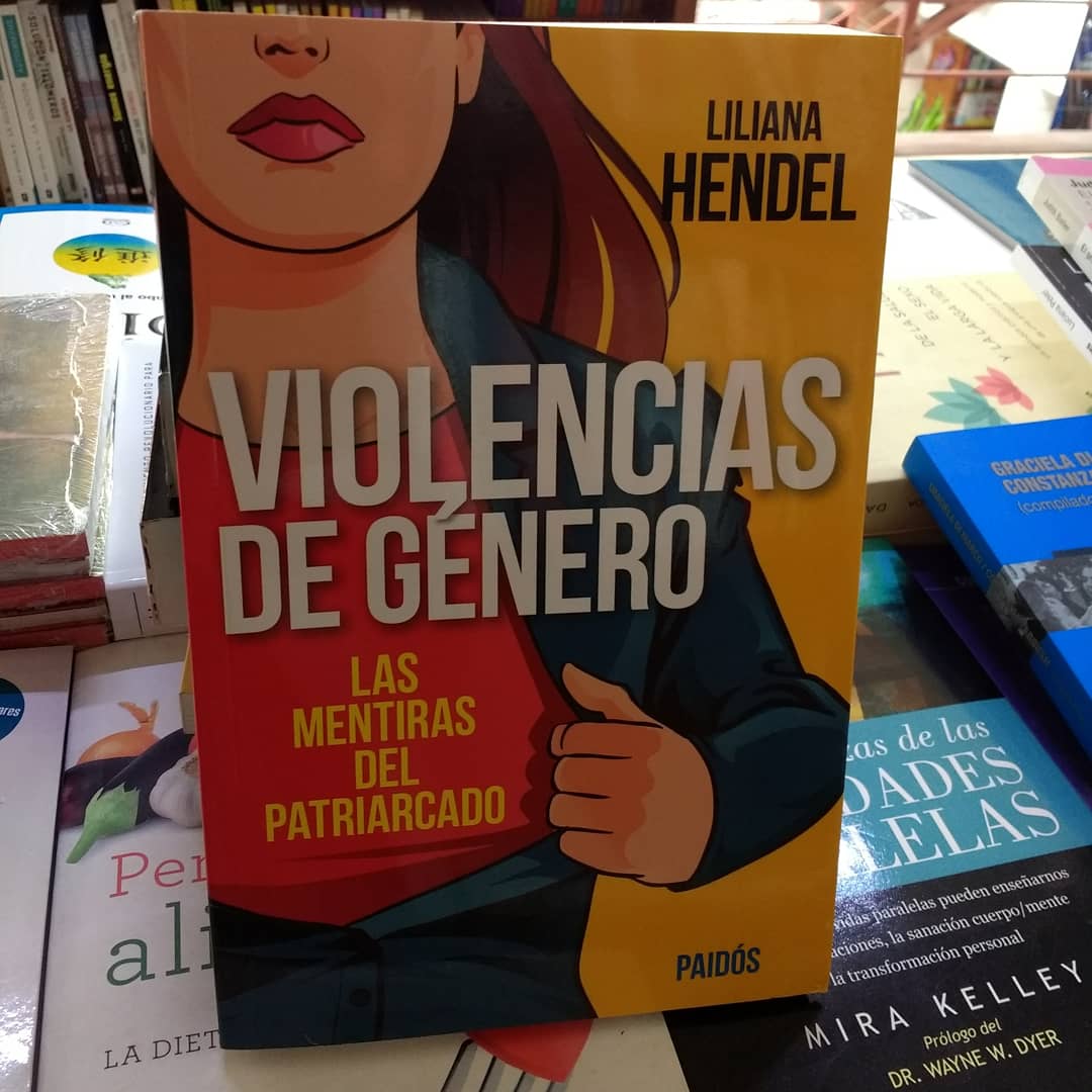 GarabomboLibros's tweet photo. Buenas tardes, #Garabombas, #Garabombos y #Garabombes. En esta oportunidad les mostramos algunos libros sobre #género y #feminismo , algunos nuevos, otros ya clásicos. Tenemos más. Los invitamos a que los lean y nos visiten, para seguir pensando sobre estos temas. #BuenMiércoles https://t.co/717odLU0Qm