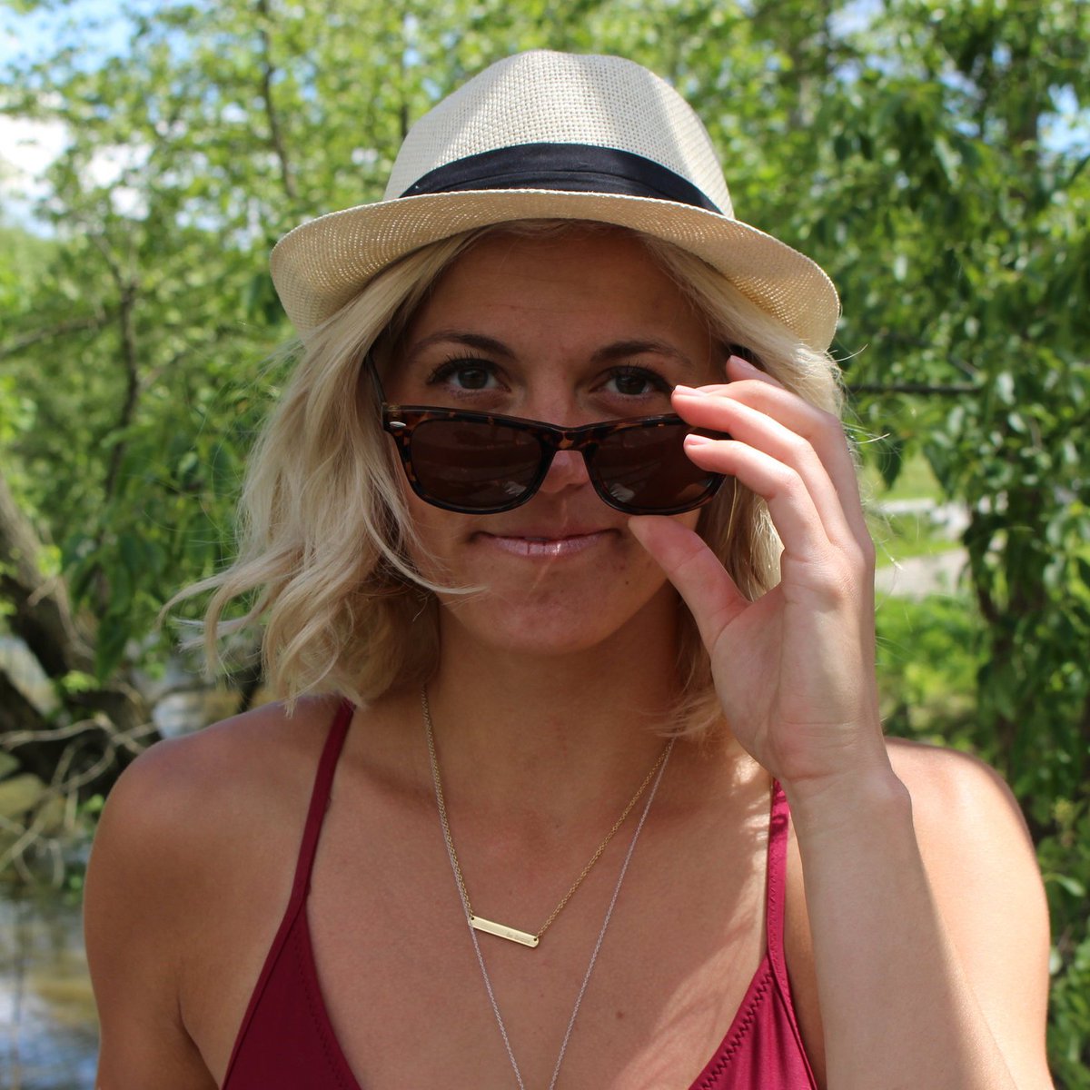 Bravelets's tweet image. "You are completely entitled to the pain and heartache you are experiencing, but it will not last forever. You are whole and worthy of love. " M-Elizabeth. Read her inspirational story on our blog: bit.ly/undyinghope