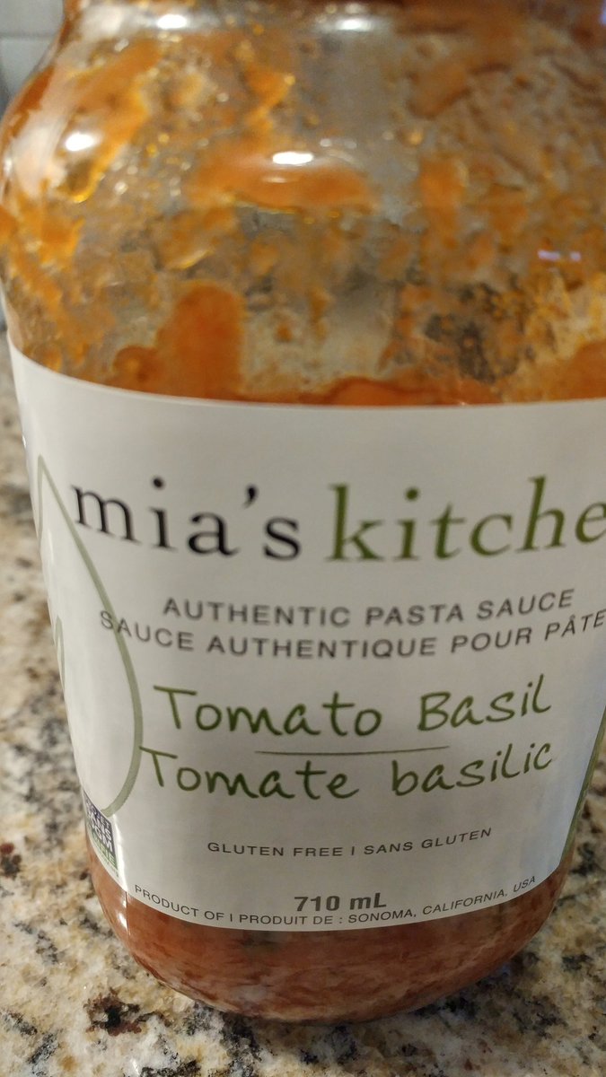 EuphoriaStorm's tweet photo. I know it's easy to make a homemade pasta sauce but this stuff is authentic! Tastes just like my moms! Quality ingredients too #pasta #pastasauce #miaskitchen https://t.co/St9SDr9Fui