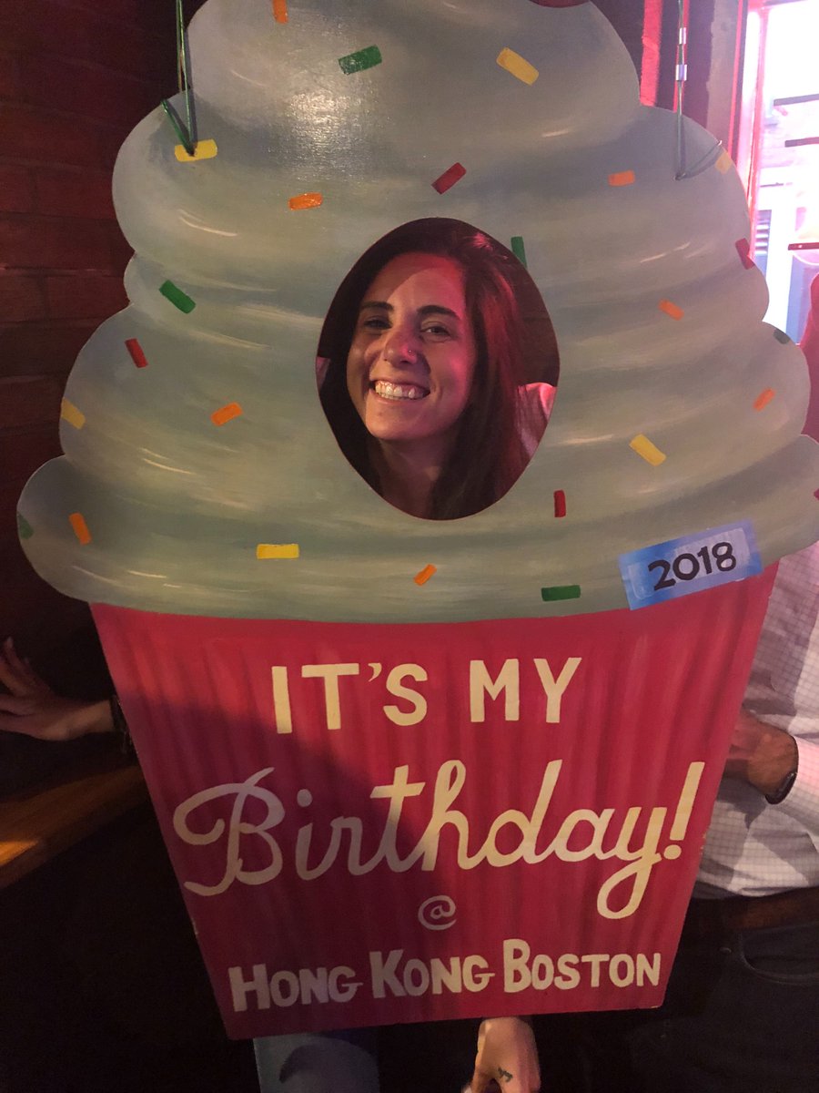 tayfleischh's tweet photo. It’s my bday #hongkongboston https://t.co/pIxUcJxMFW