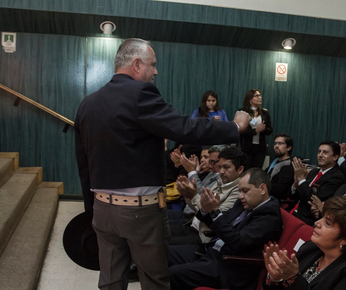 Cristián Menchaca tweet media