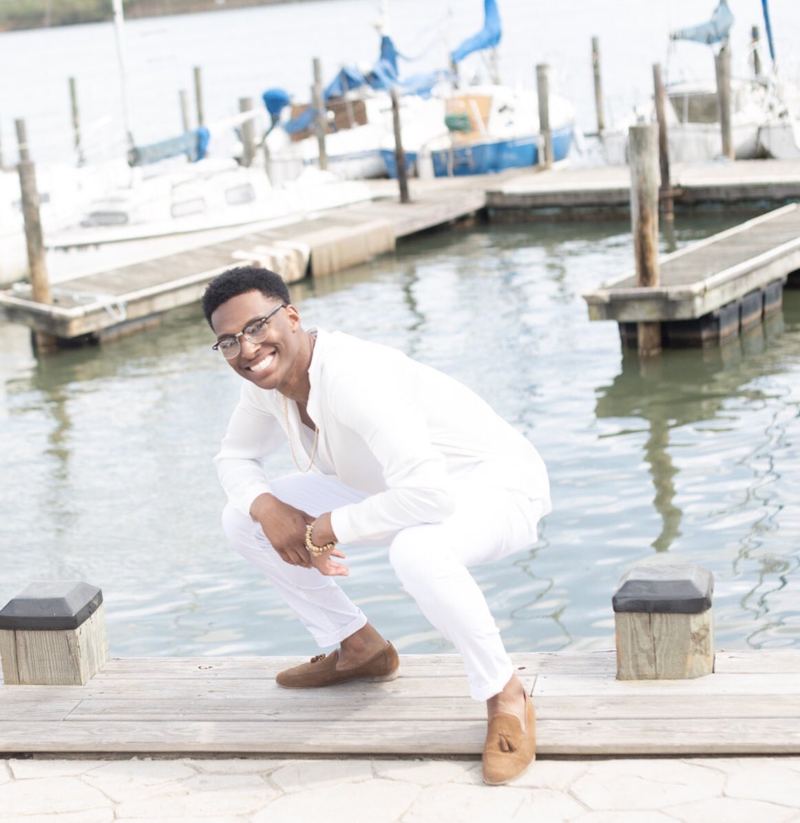 JamxliVe's tweet photo. Let me brighten up your day real quick... 🌞
#BlackMenSmiling #SingleAlphaTwitter https://t.co/GiS69MJBAU