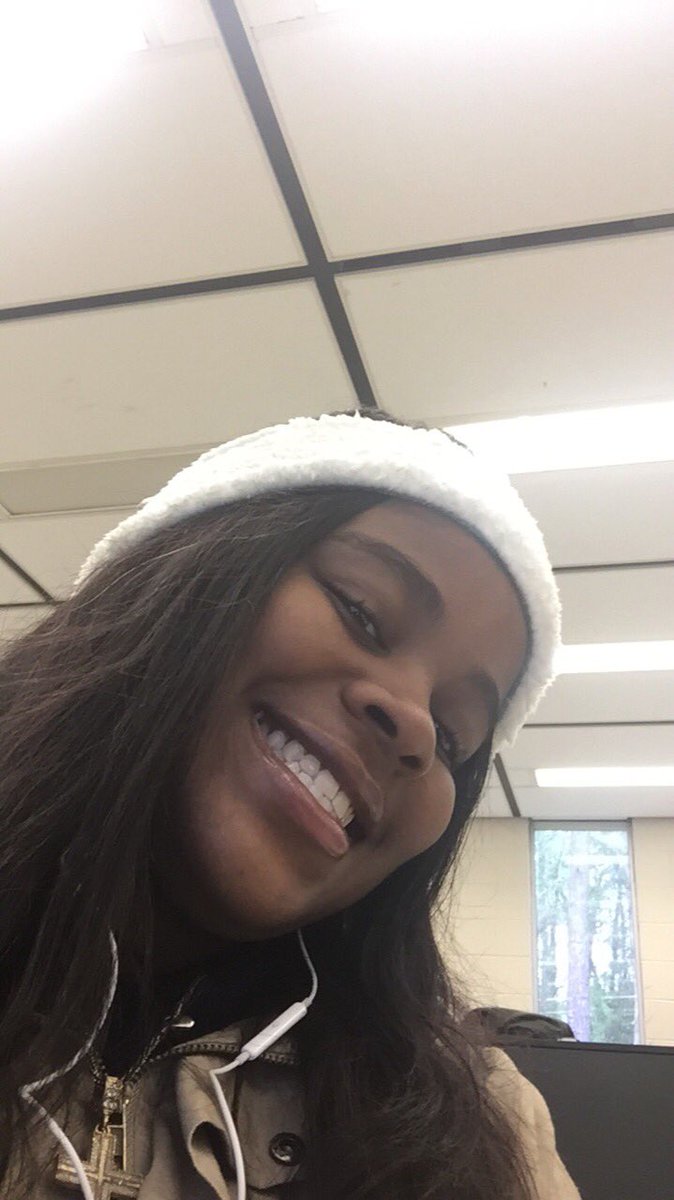 _frenswa_'s tweet photo. 🤣 https://t.co/eipuhXvwaf