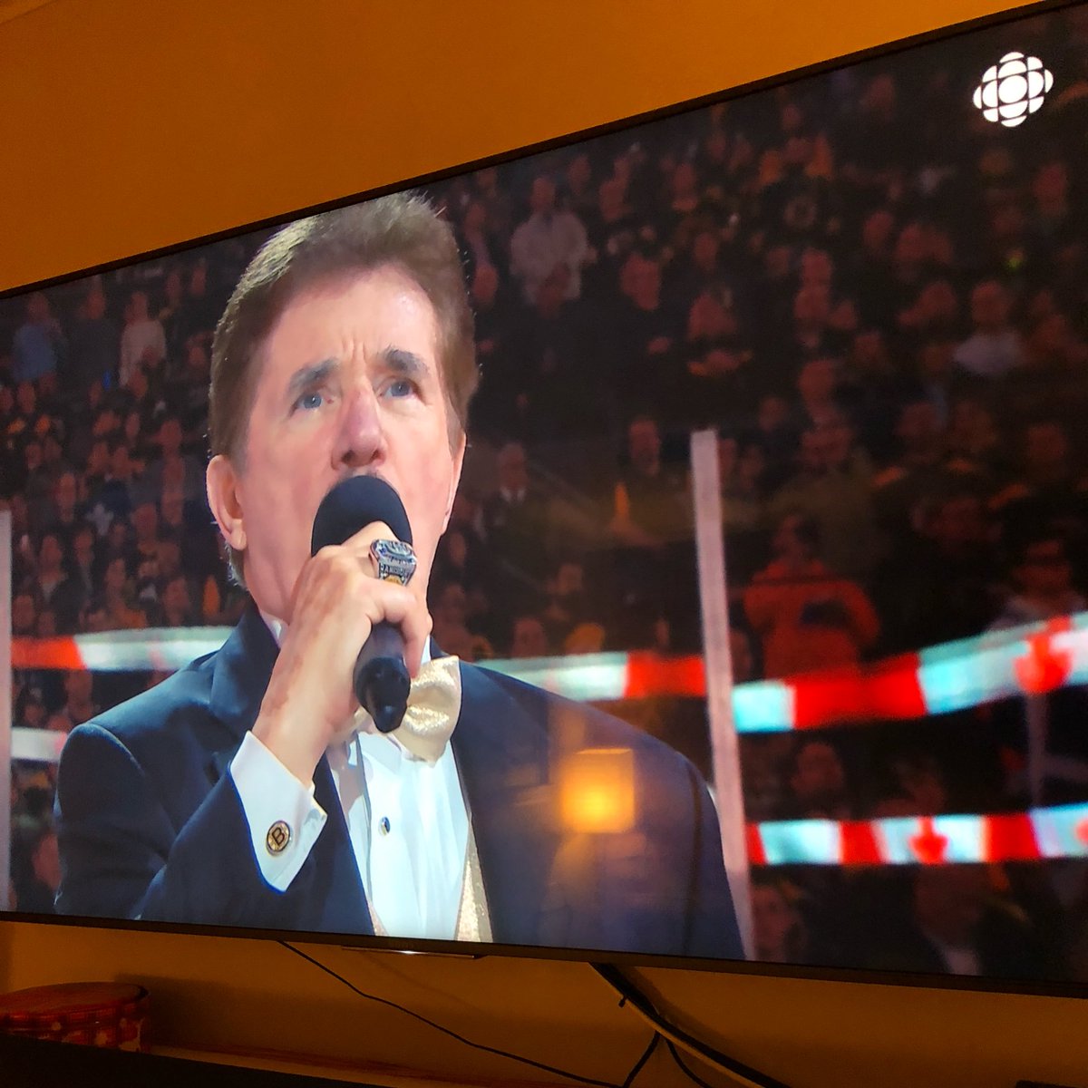 FaceDetective's tweet image. It is ridonc how much @ItsReneRancourt looks like Alan Thicke. #playofffaceoff