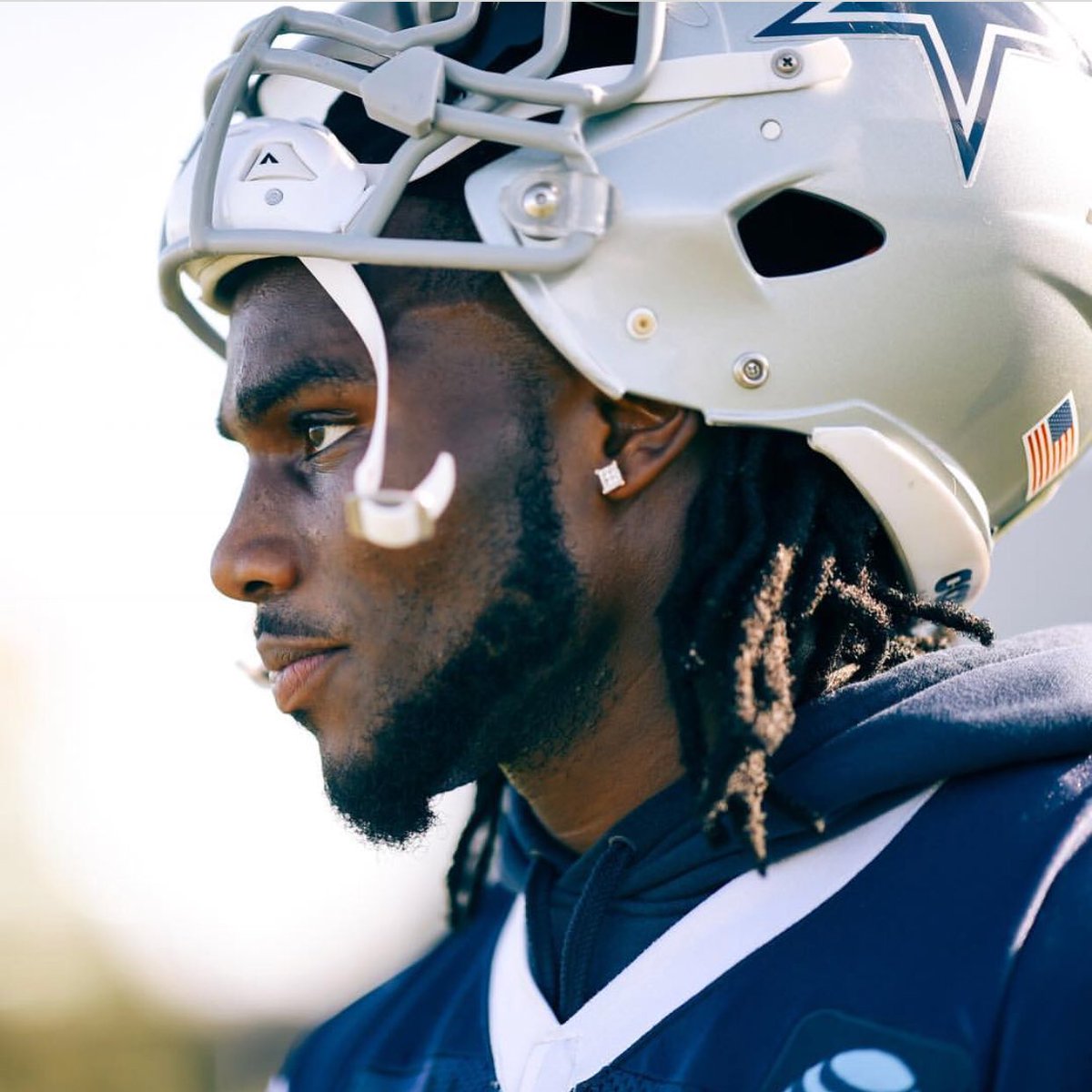 thejaylonsmith's tweet photo. Big business. Head-focused #ClearEyeView #CEV https://t.co/rqmEwV6YSI