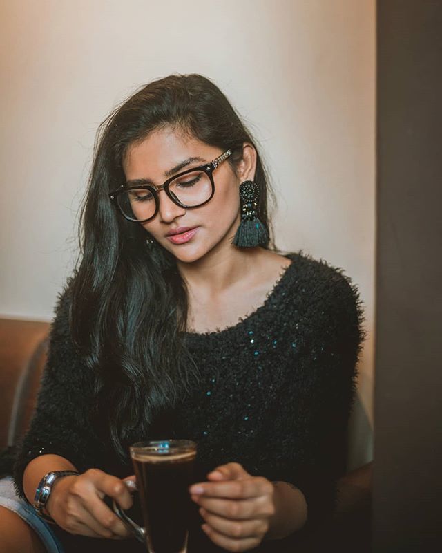 ShanayaS_'s tweet photo. Planning to toss away your old glasses? Here's how you can not only help provide spectacles to someone in need but also get some mulah off your new ones!
#IForEye is an initiative by @titaneyeplus in association with @goonj where you can donate your old… https://t.co/1SAOmK5Ahg https://t.co/XXGYIlbvcy
