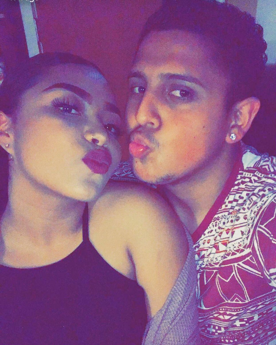 YoungWillie_97's tweet photo. #lebabe💍 https://t.co/q2Owih7OJG