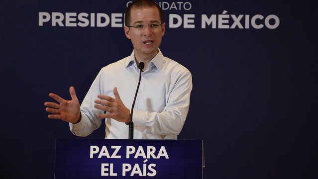 El candidato presidencial de "Por México al Frente" asegura que la amnistía no es la solución y propone 2 ejes centrales en materia de seguridad.  Aquí te decimos cuáles son.  elmexicanodigital.com/politica/propo…