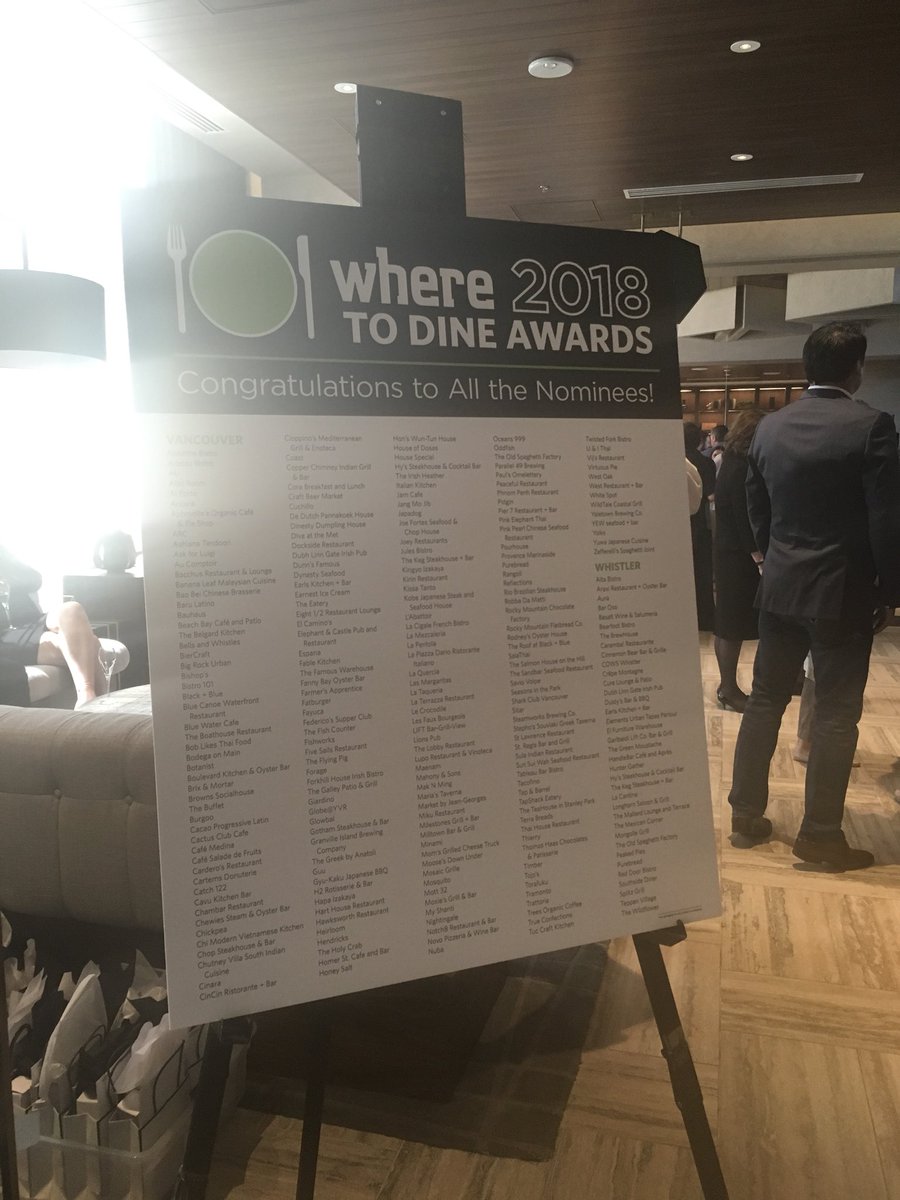 VerindaDoman's tweet photo. LCD Concierge Members out and about attending the Where Vancouver Magazine “Where To Dine Awards” with presenting @BCLesClefsdOr Silver Service Award! Check it out in the new Where Magazine issue hot off the press! #YourKeyToEverything @wherevancouver https://t.co/e7jDfq5sx9
