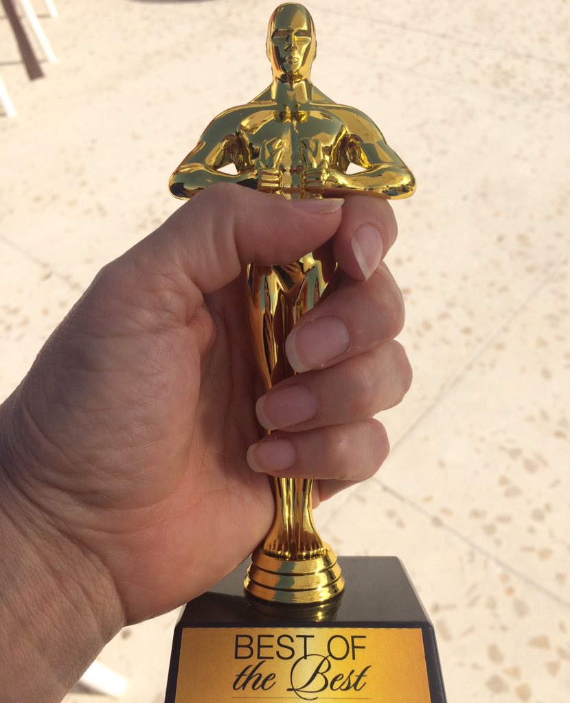 MARTHAAA_GDL's tweet photo. #AndTheOscarGoesTo...
🏆😍👌🏻#Premio👏🏻👏🏻👏🏻
#TheBestOfTheBest de mi país 👉🏻#México 🇲🇽 👏🏻👏🏻👏🏻🙋🏽🏆👌🏻☀️🌊🌕✨✈️🚢☸️💦🌈⛳️🏊🏼♀️🎤🏩💼🎒🎆🍝🍨🍾🍹🥂🌺🌵💃🏽😃👍🏻#Viajes #Travel 😊#AmoMiTrabajo 😍#TopLevelExecutive 👩🏽💻👌🏻
#GraciasDios 🙏🏻🕯🕊😘💜 https://t.co/ppIOR2K7Nk