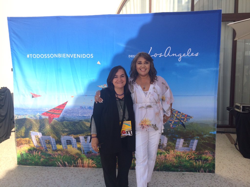 MARTHAAA_GDL's tweet photo. #AndTheOscarGoesTo...
🏆😍👌🏻#Premio👏🏻👏🏻👏🏻
#TheBestOfTheBest de mi país 👉🏻#México 🇲🇽 👏🏻👏🏻👏🏻🙋🏽🏆👌🏻☀️🌊🌕✨✈️🚢☸️💦🌈⛳️🏊🏼♀️🎤🏩💼🎒🎆🍝🍨🍾🍹🥂🌺🌵💃🏽😃👍🏻#Viajes #Travel 😊#AmoMiTrabajo 😍#TopLevelExecutive 👩🏽💻👌🏻
#GraciasDios 🙏🏻🕯🕊😘💜 https://t.co/ppIOR2K7Nk