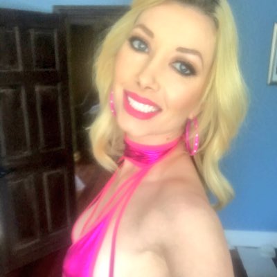 #NewProfilePic https://t.co/4GyvHBH9D0<a href="/tag/newprofilepic"class="tags">#NewProfilePic</a>