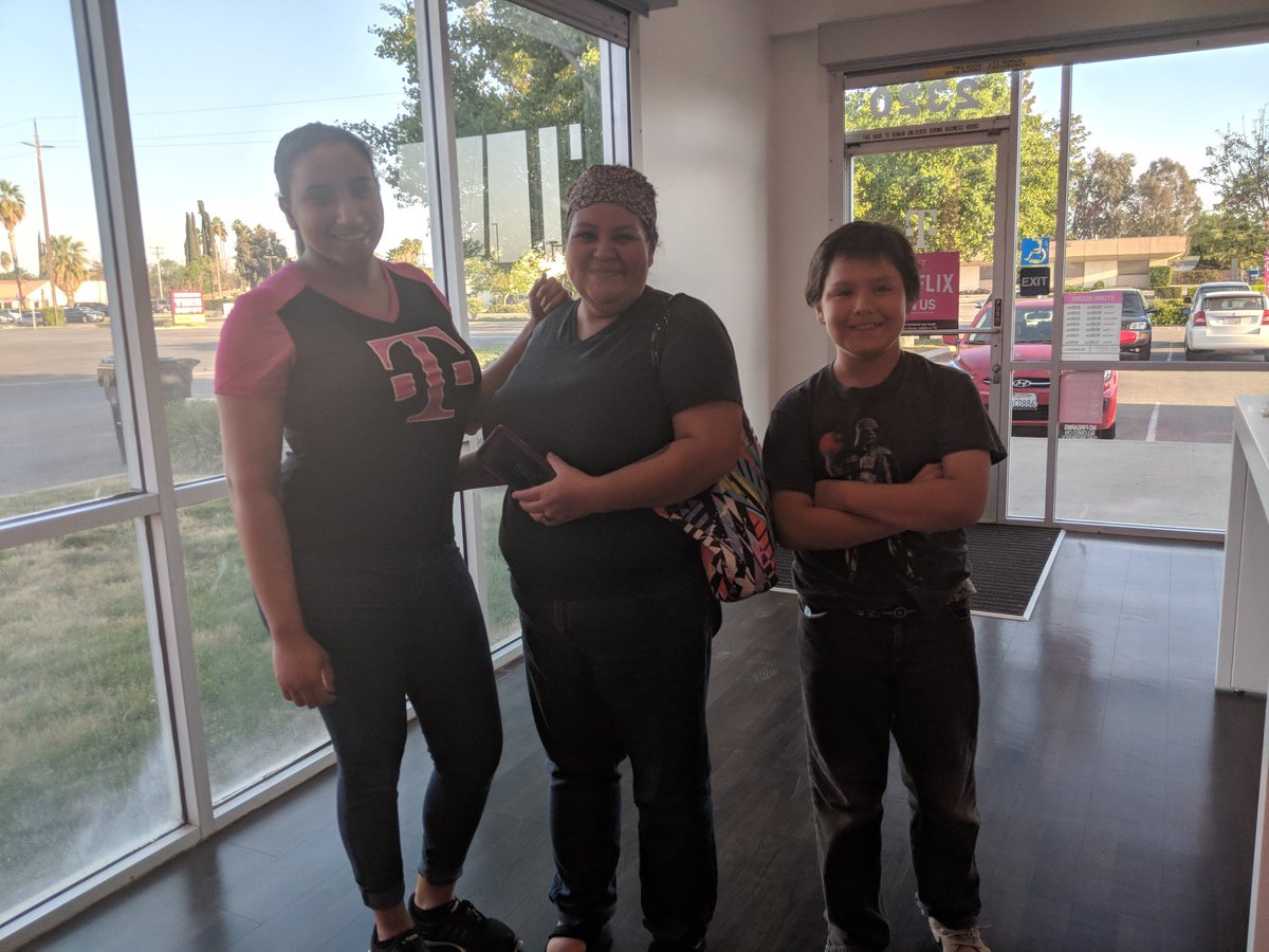 a_aron2271's tweet photo. Just wanted to thank our customer for 12 years of faithful business. Thank you for letting us serve you! #CustomerObsessed https://t.co/A0SwHk1eZS