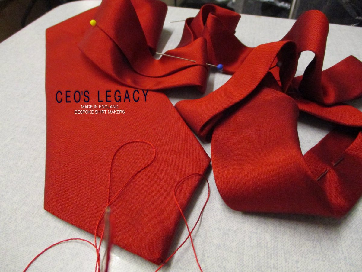 MAYFAIRLEGCY's tweet photo. Premium handmade luxury silk tie made in London..
#madeinLondin #handmade #sartorial #bespokeshirtmakers #custommadeshirts #shirts #mensshirts womenshirts #womenspyjamas #homevisitingbespiketailor #london https://t.co/FK7hc0sLht