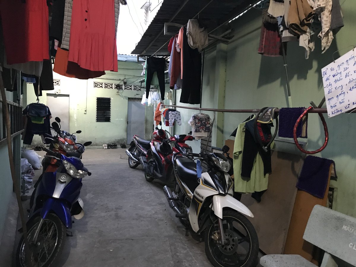 Nhà trọ an ninh, không gian yên tĩnh và giá phòng rẻ là những gì chúng tôi được tận mắt chứng kiến tại khu nhà trọ của ông Trần Xuân Vinh, số 107 Bình Chiểu, phường Bình Chiểu, quận Thủ Đức, TP HCM.
nld.com.vn/cong-doan/o-kh…