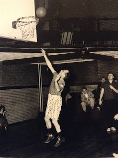 JulesWhiteway's tweet photo. Been thinking about my Dad a lot today. He would've been 98. The end of his life was tough for him, but he was always the strong, loyal, giving Polish man we loved and thanked God for. Sto lat! Sto lat, Tatus... https://t.co/UYZa4XUQz4 https://t.co/GxPdG97LsG
