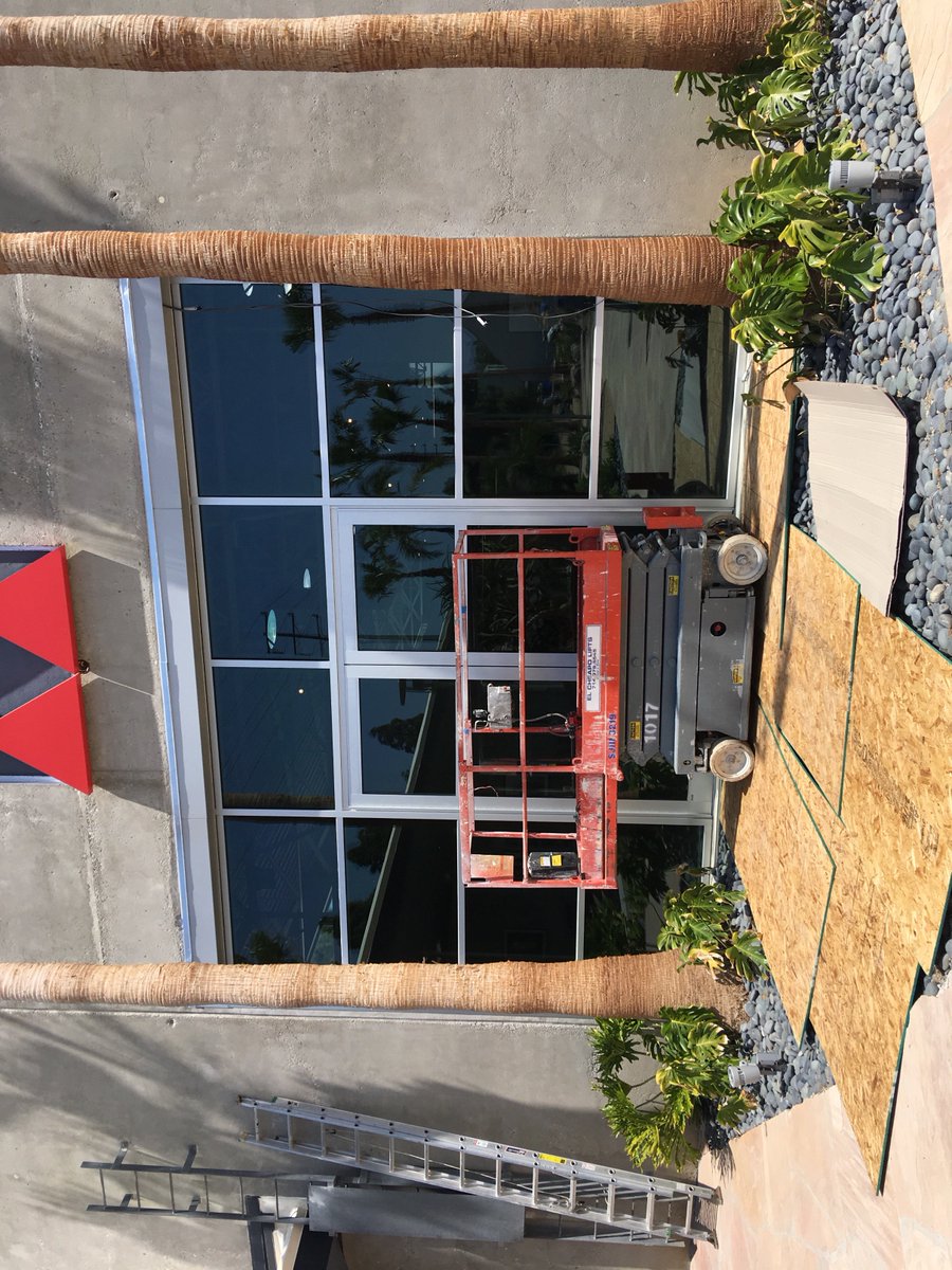 TannerConstruct's tweet photo. Current project, exterior Venetian blinds

@PeakBP https://t.co/cWOciKdwvL
