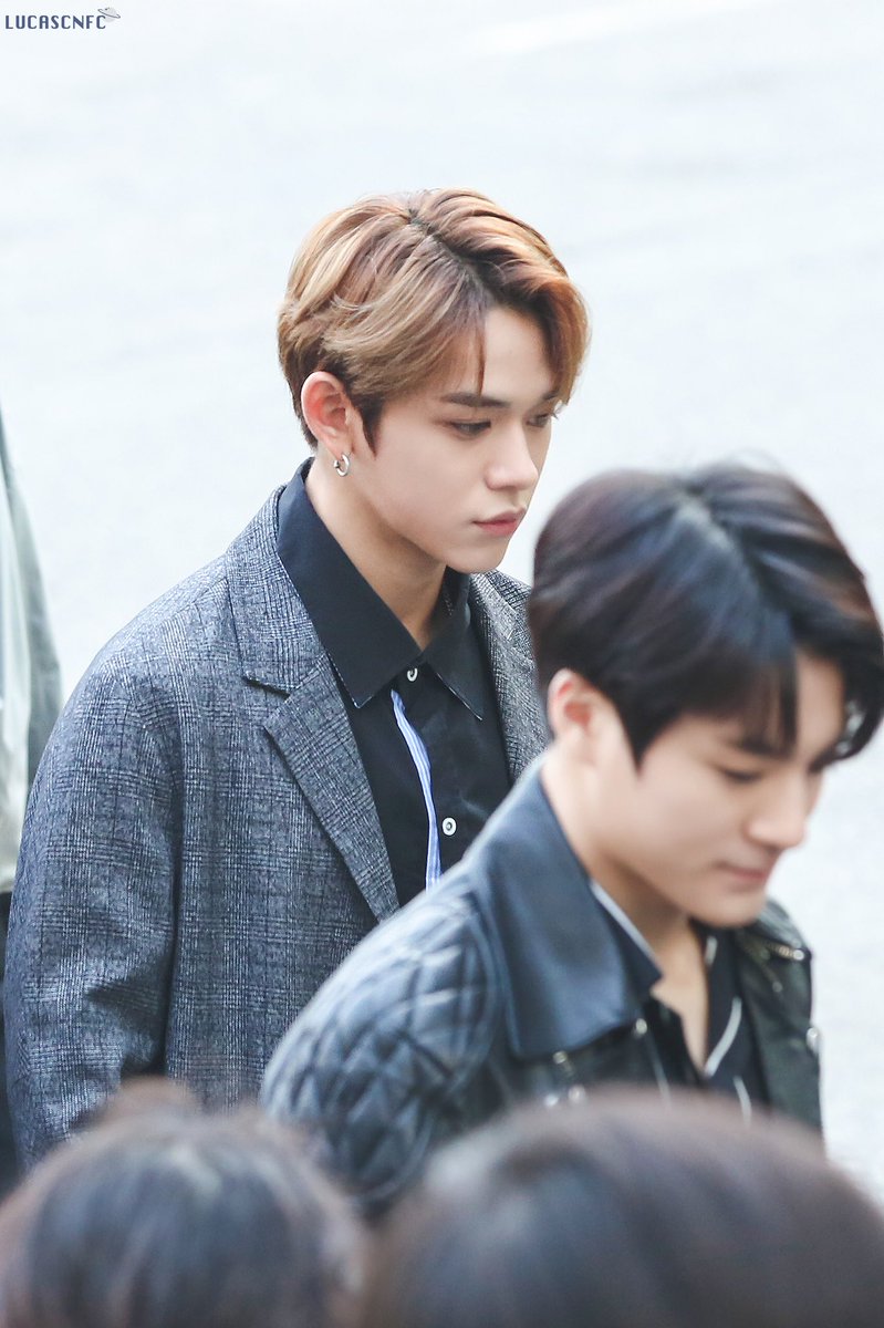 990125cn's tweet photo. 180420 Music Bank
#LUCAS #루카스 #黄旭熙 https://t.co/g4wCLDvk1F