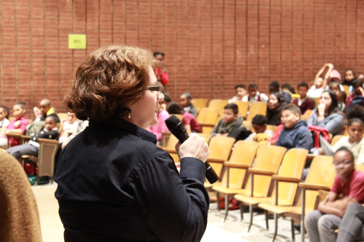 PS175Harlem's tweet photo. Big thanks to all of the staff, students, and families who made our April monthly assembly possible! @District5NYC / @CECD5_HarlemNYC / @333MFSC / @DOEChancellor https://t.co/1zK6lPme6d