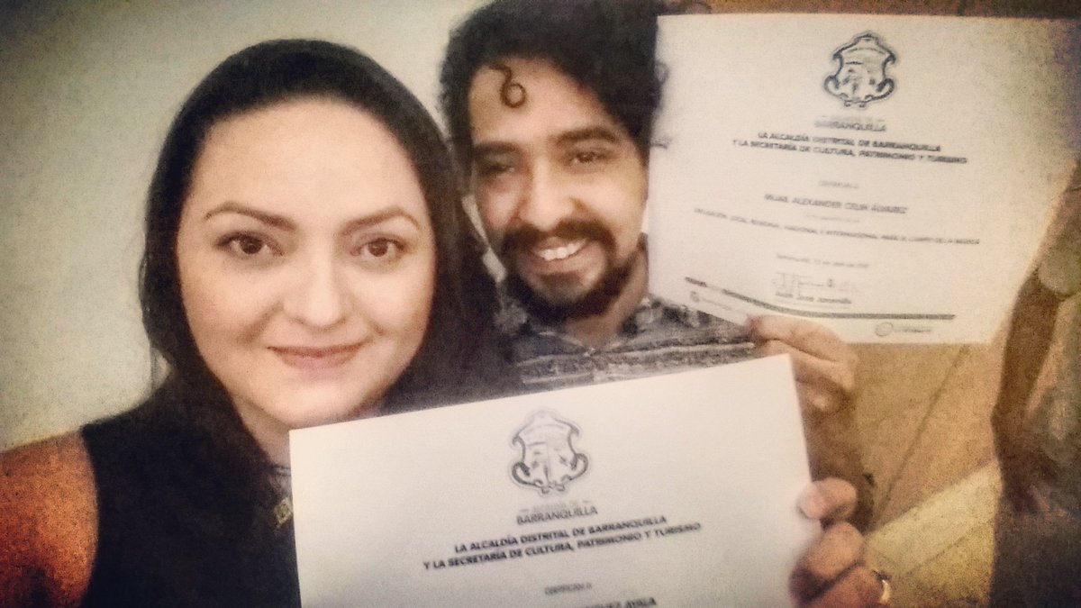 Hoy recibimos los certificados que reconocen a 2 de nuestros proyectos: #UltraloideFestival2017 y #Tropickup #FeelTheMekeTour como ganadores del #PortafolioDeEstímulos 2017 de @barranquillacpt ✊💥🎶 #SentimosMúsica