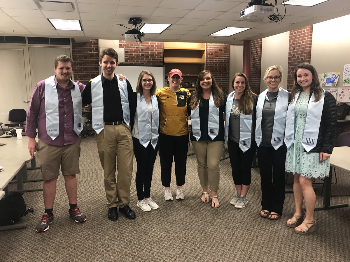 MizzouEdStuCo's tweet photo. Goodbyes aren’t fun, but we are SO EXCITED for the futures of these amazing graduating council members. Thanks for your amazing influence on the college and council, and we know that your futures are bright! #MIZCoE https://t.co/xaxNCajxul
