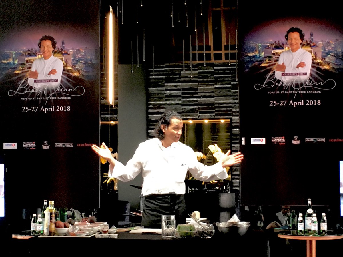 GastronautsAsia's tweet photo. Masterclass with @BobbyChinn at @BanyanTree_BKK. #BobbyChinn #Bangkok #BKK #Thailand #Asia #BangkokFoodies #AsiaFoodies #GastronautsAsia https://t.co/BJbOEmjEE1