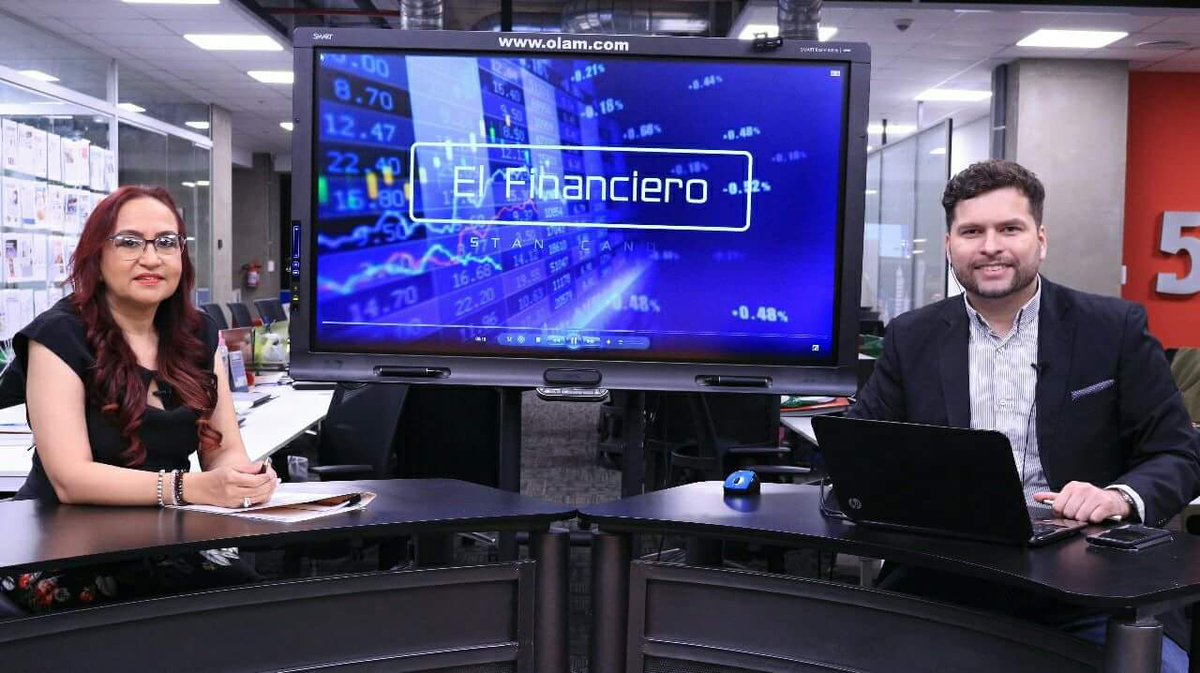 STANCDV's tweet photo. Con nuestra invitada #AAA @SneadAti  en #ElFinancieroPy por Canal @5diasPY https://t.co/PJ3ibAyFI8