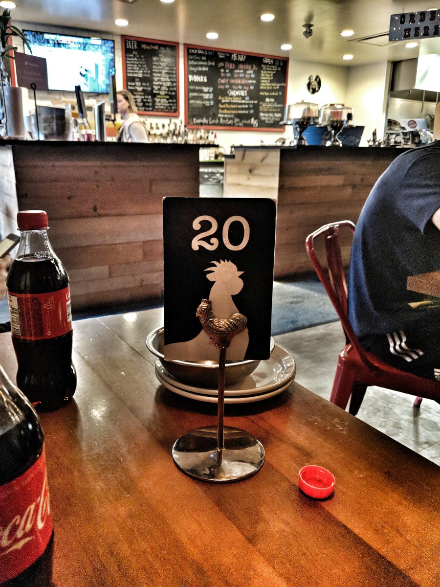 katelynnemaria's tweet photo. So ready for some #amazing #chicken #northernchicken #yegeats https://t.co/XrqRY2wBvj