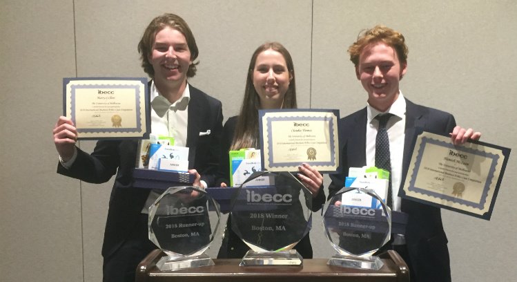 Congratulations to Ormond College students who won IBECC in Boston last week. Thanks to <a href="/kpmgaustralia/">KPMG Australia</a> for their sponsorship, including coaching for the students and providing a real-life ethical business case study. bit.ly/2Fh0uut