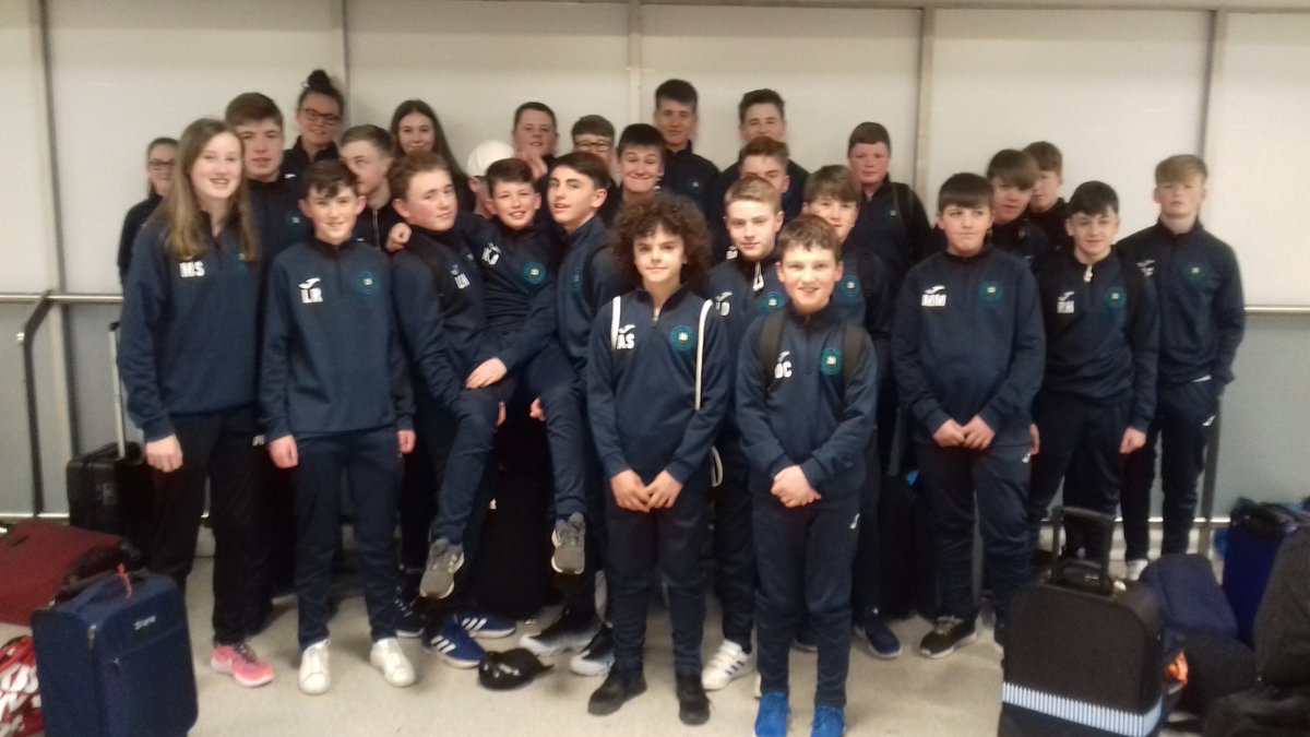 campbellm01s's tweet photo. All set to go at Edinburgh Airport.... https://t.co/Q0rUMeH1mU