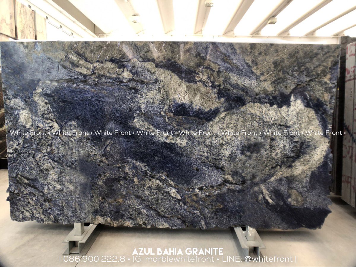 yuiwhitefront's tweet photo. •••• Forget the 🦋 butterflies, I feel the whole zoo 🐘🦍🦏🦓 when I see you....•••• 🤗😂💯💕 I only pick the marble that make me tick!!! 🦋💙✨Introducing Azul Bahia, pre order yours now!! Limited quantities are coming soon!! https://t.co/lERJvRT5EZ