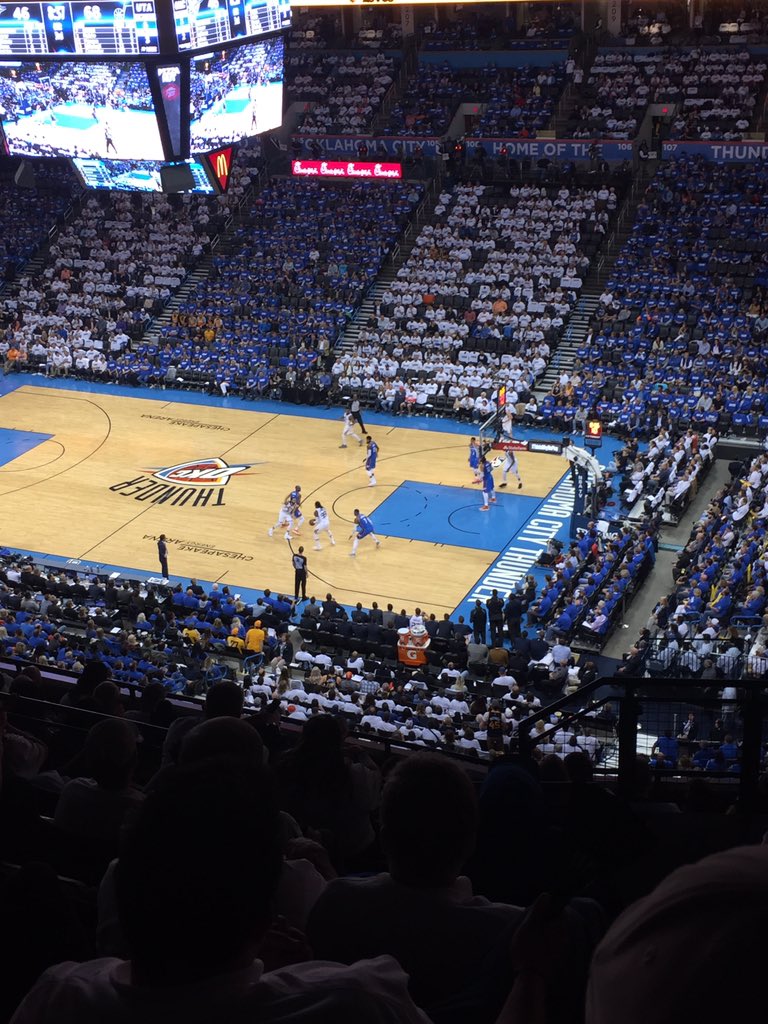 GaryNUpchurch's tweet image. Damn ready for #packer #Sooner football 🏈 #fireBilly