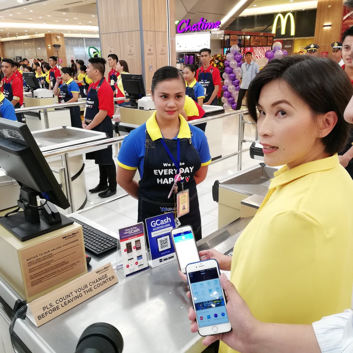 gcashofficial's tweet photo. You can now scan to pay with #GCashQR at WalterMart W Mall Macapagal! Congratulations on the successful launch! #GCashXWalterMart https://t.co/uR1rsIBH2Z
