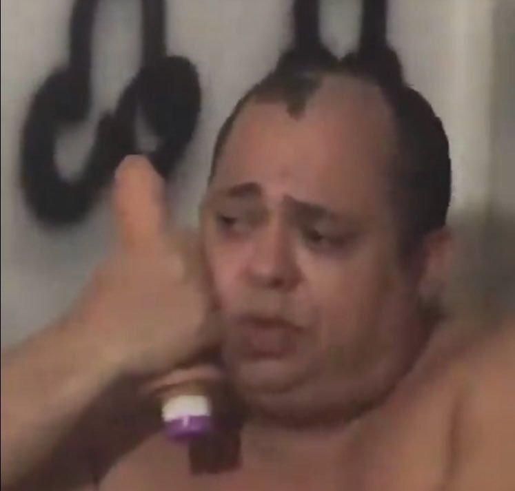 lahskis's tweet photo. que absurdo https://t.co/bdhTYR4TCS